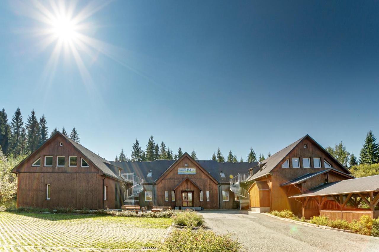 Sportpark Rabenberg Hotel Breitenbrunn  Eksteriør billede
